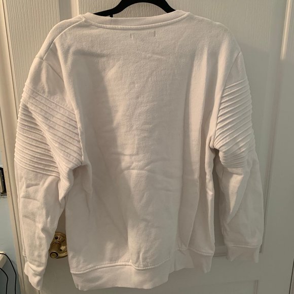 White "International Concepts" Crew Neck Sweater - Picture 2 of 4